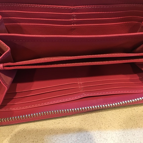 Coach Wallet - Picture 2 of 4